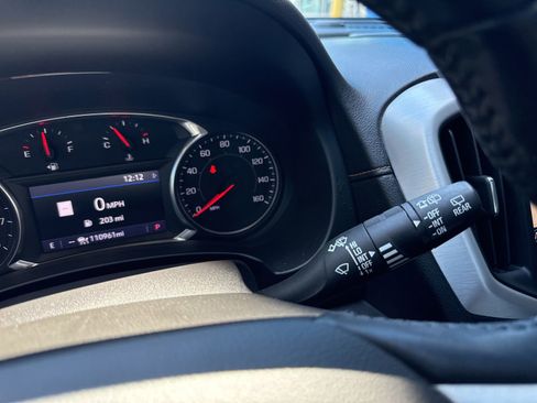 Used 2021 GMC Terrain SLT w/ Infotainment Package II AWD/4WD image 38