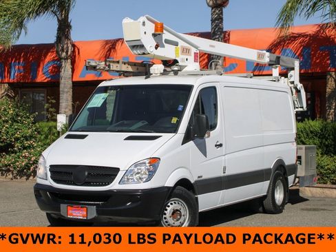 Used 2013 Mercedes-Benz Sprinter 3500 image 4