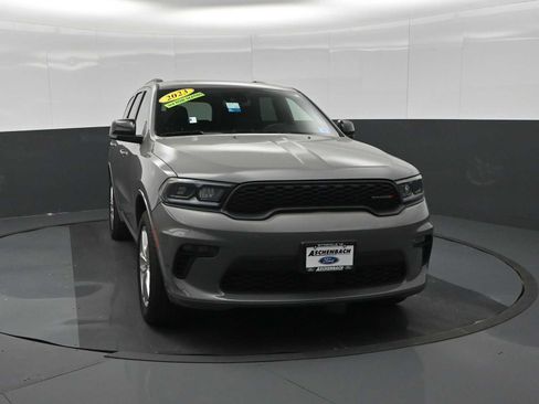 Used 2023 Dodge Durango GT AWD/4WD image 3