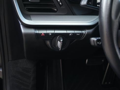 Used 2022 Porsche 911 Carrera image 25