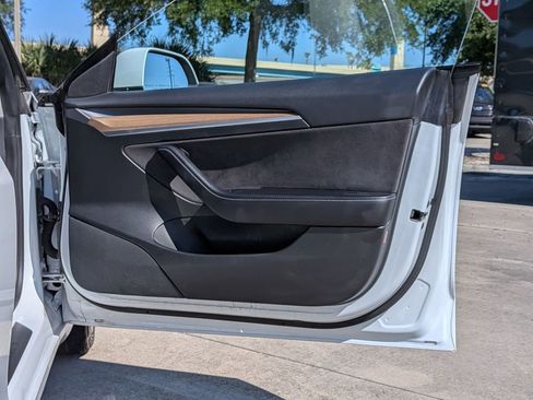 Used 2021 Tesla Model 3 Standard Range Plus RWD image 20