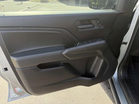 Used 2023 Chevrolet Colorado Trail Boss AWD/4WD image 19