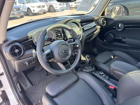 Used 2024 MINI Cooper S FWD image 11