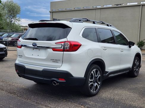 Used 2024 Subaru Ascent Limited w/ Technology Package AWD/4WD image 7