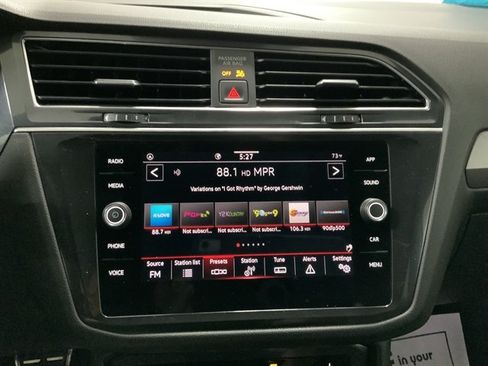Used 2023 Volkswagen Tiguan SE R-Line FWD image 21