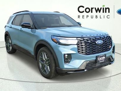 New 2026 Ford Explorer ST w/ Sun And Sound Package
