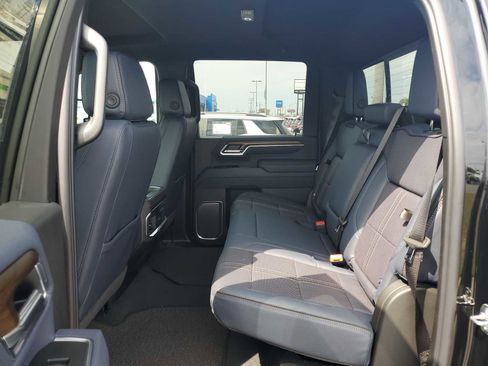New 2026 Chevrolet Silverado 3500 High Country w/ Z71 Off-Road Package AWD/4WD image 13