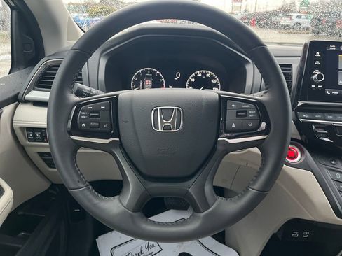 Used 2025 Honda Odyssey EX-L image 15