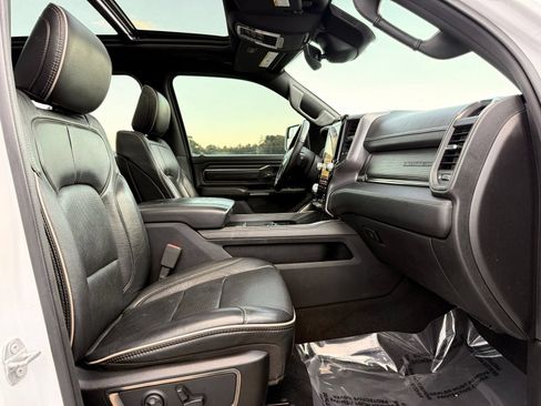 Used 2019 RAM 1500 Limited RWD image 34