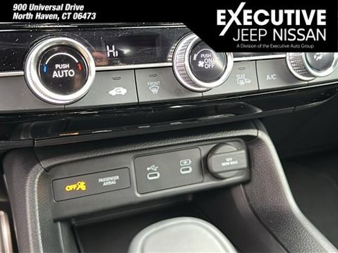 Used 2025 Honda Civic Sport image 13