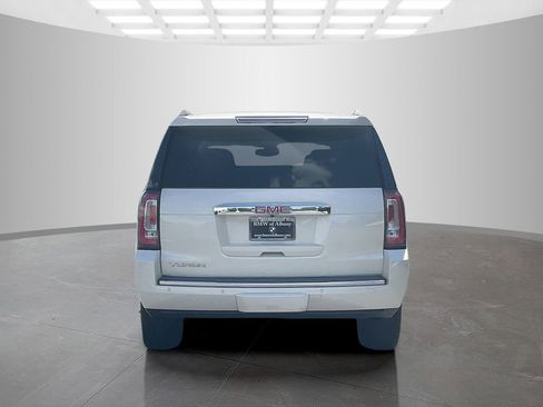 Used 2015 GMC Yukon Denali w/ Touring Package AWD/4WD image 6