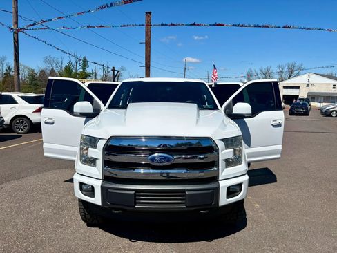 Used 2015 Ford F150 Lariat image 9