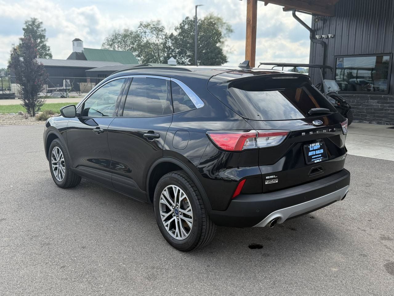 Used 2022 Ford Escape SEL AWD/4WD image 6