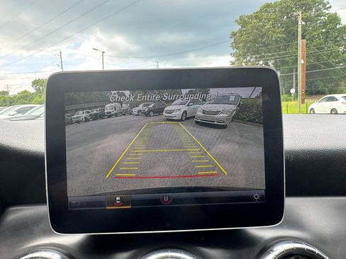 Used 2019 Mercedes-Benz CLA 250 image 17