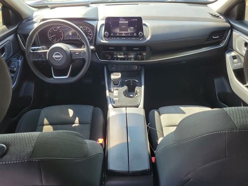 Certified 2024 Nissan Rogue SV FWD image 14