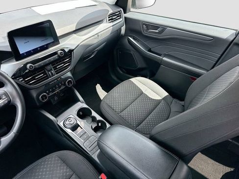 Certified 2024 Ford Escape Active image 21