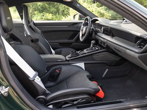 Used 2026 Porsche 911 GT3 RWD image 53