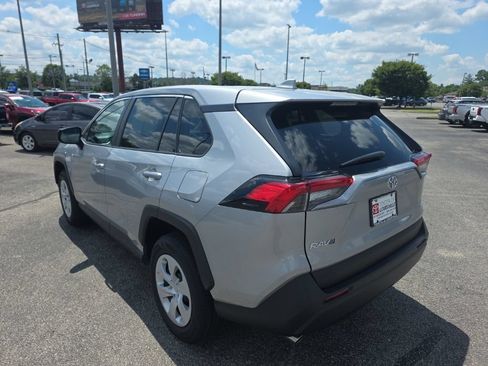 Certified 2025 Toyota RAV4 LE AWD/4WD image 6