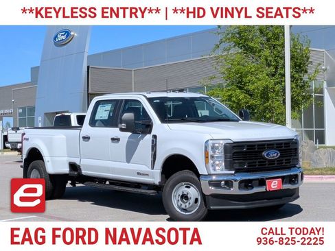 New 2026 Ford F350 XL image 1