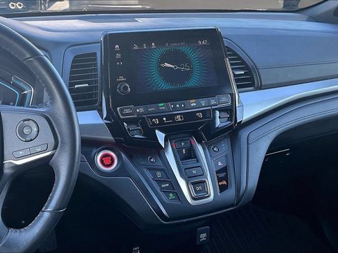 Used 2024 Honda Odyssey Sport image 6