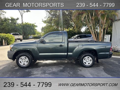 Used 2011 Toyota Tacoma 2WD Regular Cab image 2