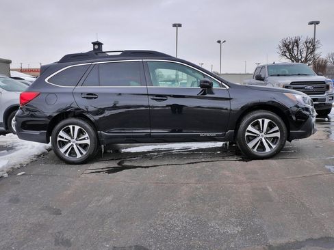 Used 2019 Subaru Outback 2.5i Limited image 8
