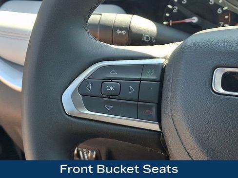 Used 2025 Jeep Compass Limited AWD/4WD image 7