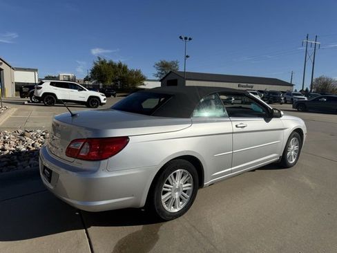 Used 2008 Chrysler Sebring Touring image 5