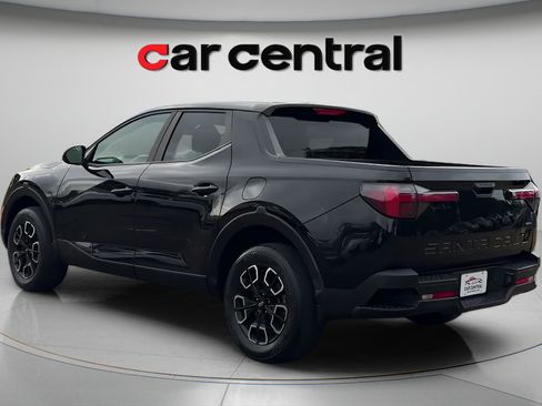 Used 2022 Hyundai Santa Cruz SEL w/ Cargo Package AWD/4WD image 3