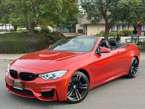 Used 2016 BMW M4 Convertible image 1