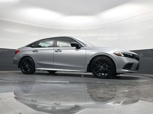 Used 2024 Honda Civic Sport image 37