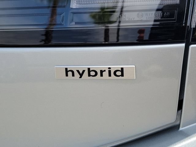 New 2026 Hyundai Sonata Limited FWD image 32