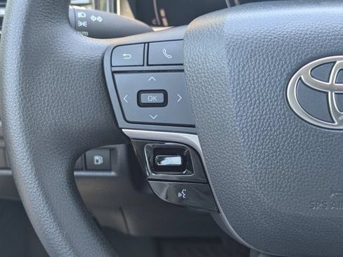 Used 2026 Toyota Camry LE FWD image 21