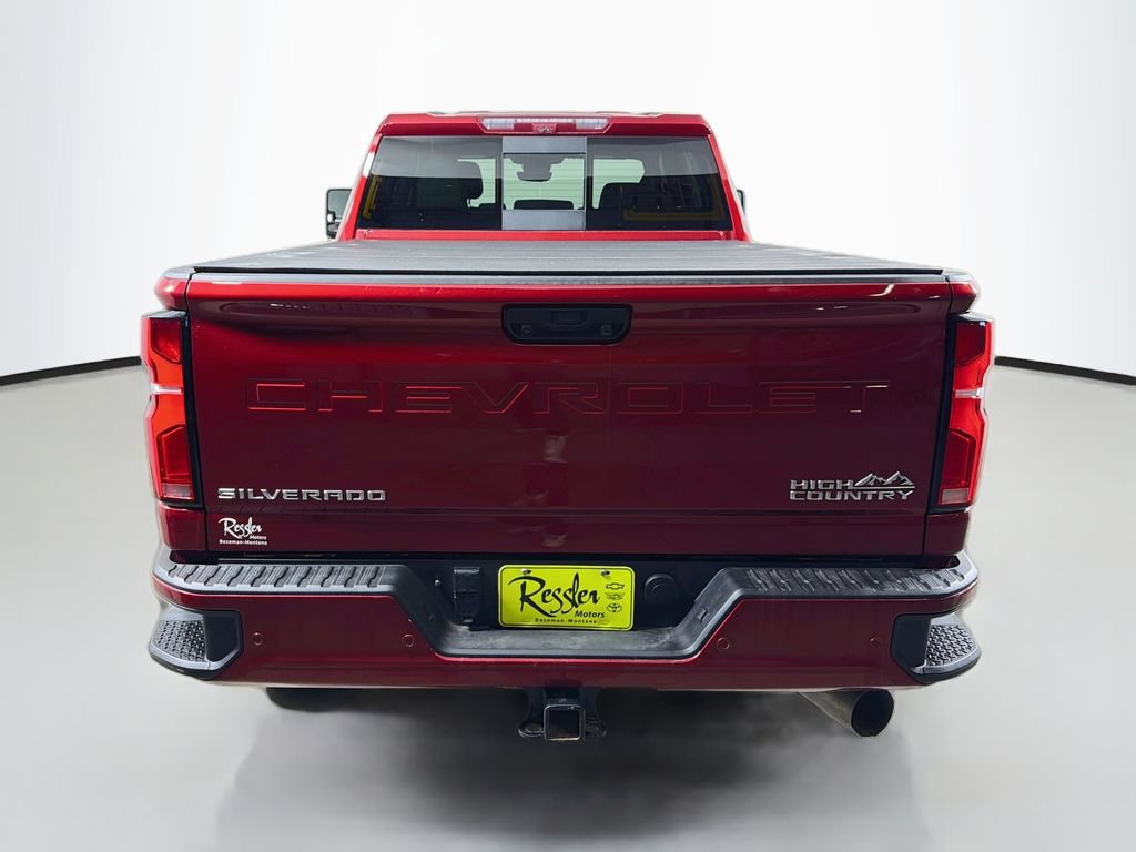 Used 2025 Chevrolet Silverado 2500 High Country w/ Technology Package AWD/4WD image 7