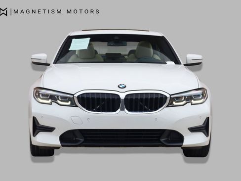 Used 2020 BMW 330i Sedan w/ Premium Package RWD image 6