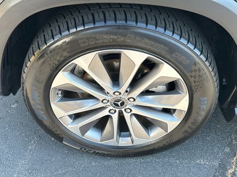 Used 2021 Mercedes-Benz GLE 350 4MATIC image 7