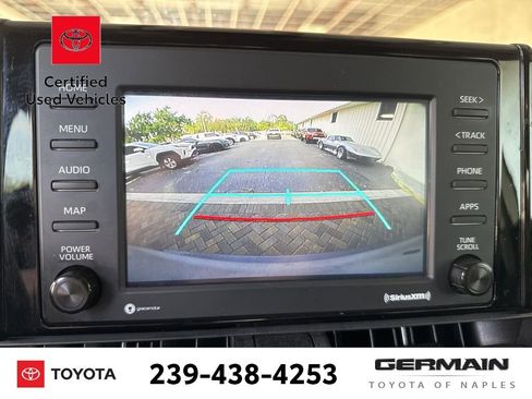 Used 2021 Toyota RAV4 LE FWD image 13