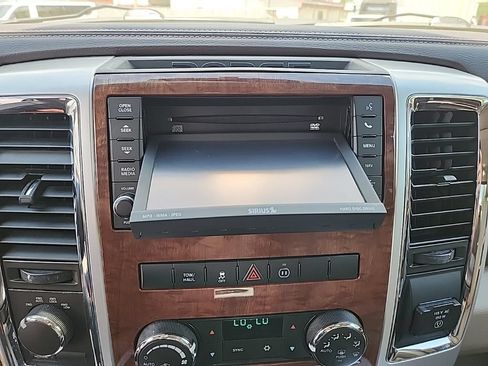Used 2012 RAM 1500 Laramie AWD/4WD image 22