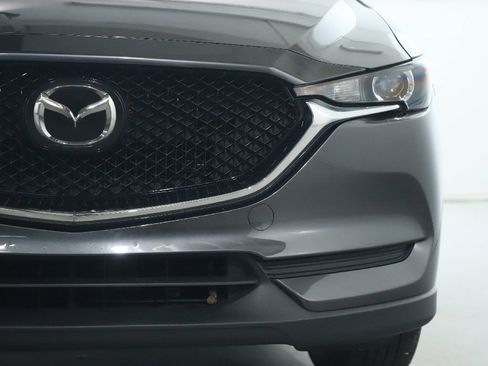 Used 2017 MAZDA CX-5 Touring w/ I-ACTIVSENSE Package AWD/4WD image 7