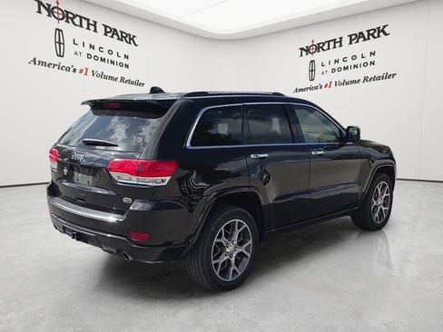 Used 2021 Jeep Grand Cherokee Overland w/ Trailer Tow Group IV RWD image 5