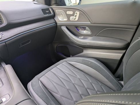 Used 2025 Mercedes-Benz GLE 63 AMG S image 18