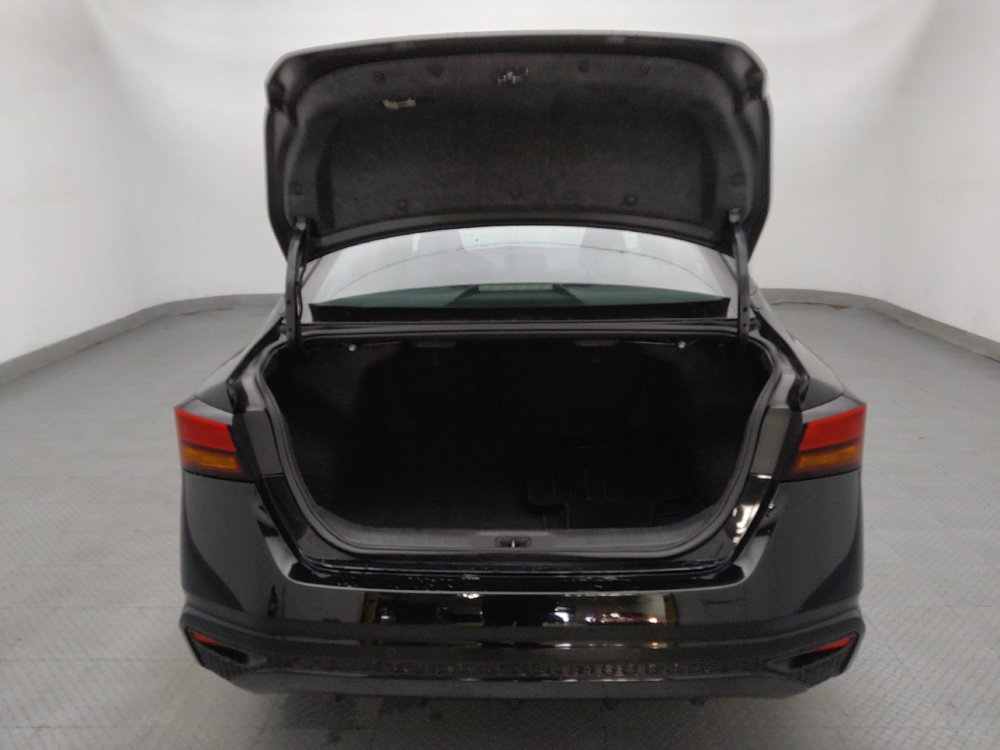Used 2023 Nissan Altima 2.5 SV FWD image 29