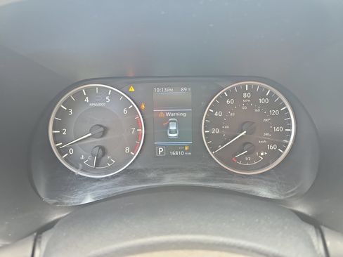 Used 2025 Nissan Sentra S FWD image 18