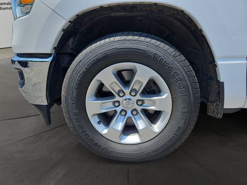 Used 2024 RAM 1500 Laramie RWD image 14