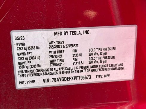 Used 2023 Tesla Model Y Performance AWD/4WD image 17