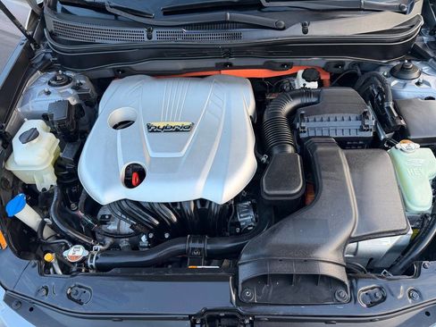 Used 2015 Hyundai Sonata Hybrid FWD image 30