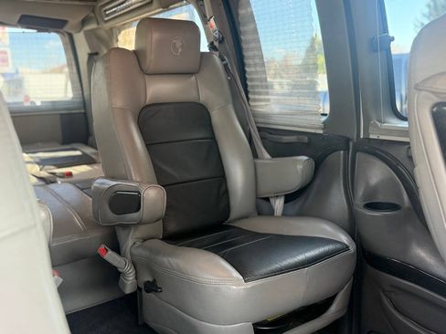 Used 2013 GMC Savana 1500 RWD image 63