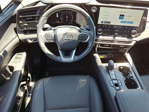 Used 2023 Lexus RX 350 Premium w/ Accessory Package AWD/4WD image 13
