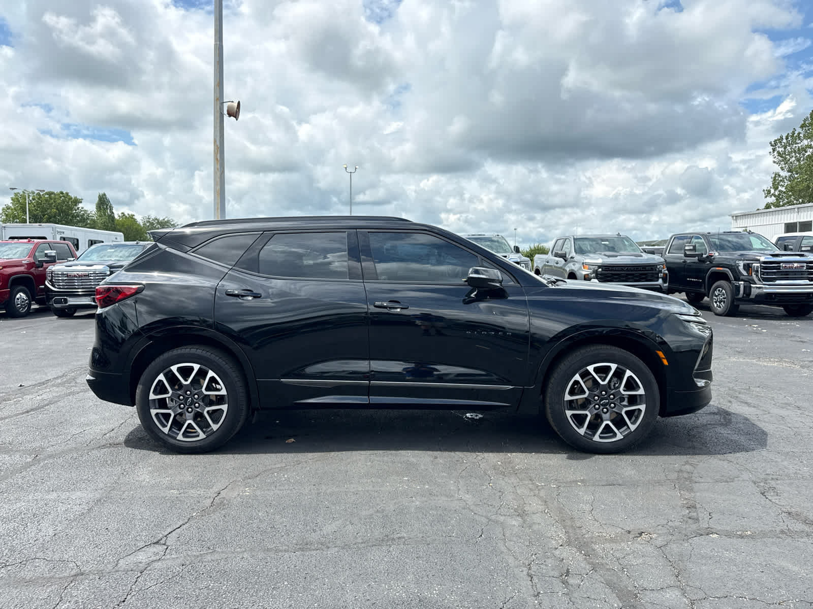 Certified 2023 Chevrolet Blazer RS w/ Enhanced Convenience Package FWD image 6
