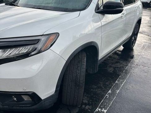 Used 2021 Honda Passport Elite image 2